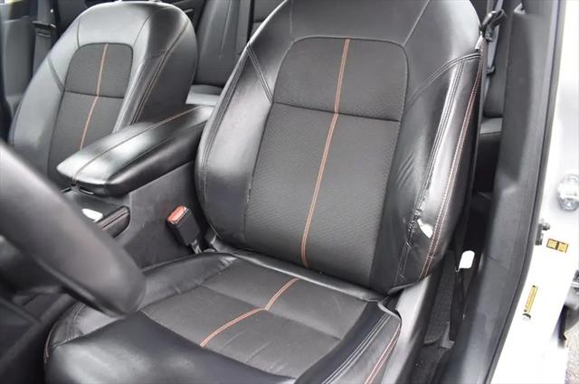 2022 Nissan Altima SR FWD