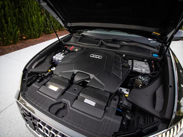 2021 Audi Q8 Premium Plus 55 TFSI quattro Tiptronic