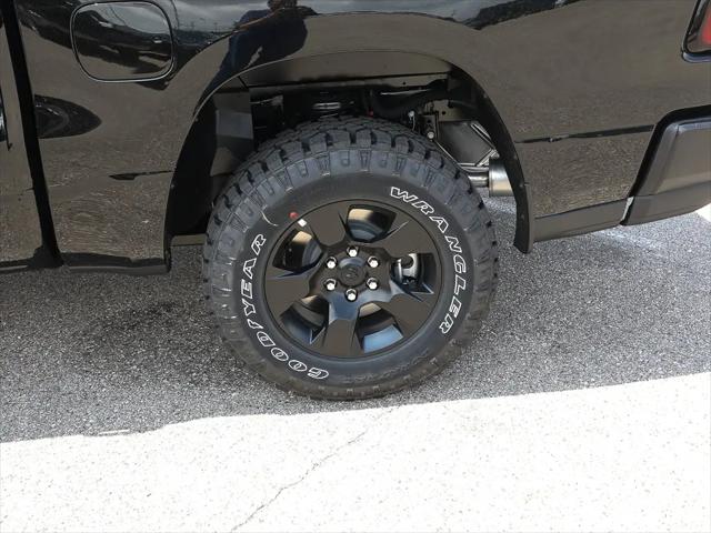 2026 Ram 1500 Warlock Crew Cab 4x4 5'7" Box