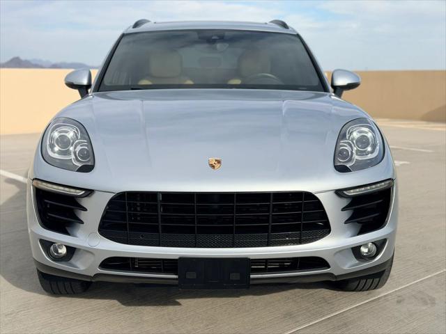 2017 Porsche Macan Sport Utility 4D