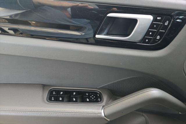 2019 Porsche Cayenne Base