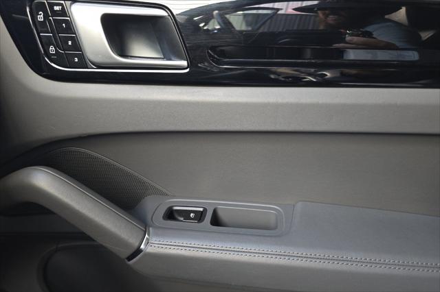 2019 Porsche Cayenne Base