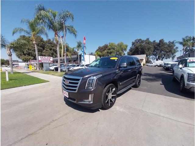 2016 Cadillac Escalade Luxury Collection for sale in Farmersville, CA