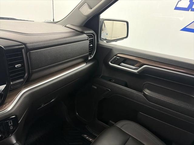 Used 2023 Chevrolet Silverado 1500 4WD Crew Cab Short Bed RST For Sale in Cortland, NY