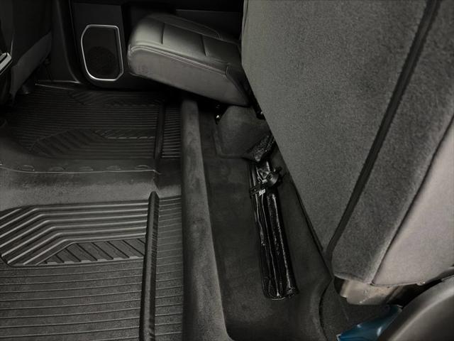 Used 2023 Chevrolet Silverado 1500 4WD Crew Cab Short Bed RST For Sale in Cortland, NY