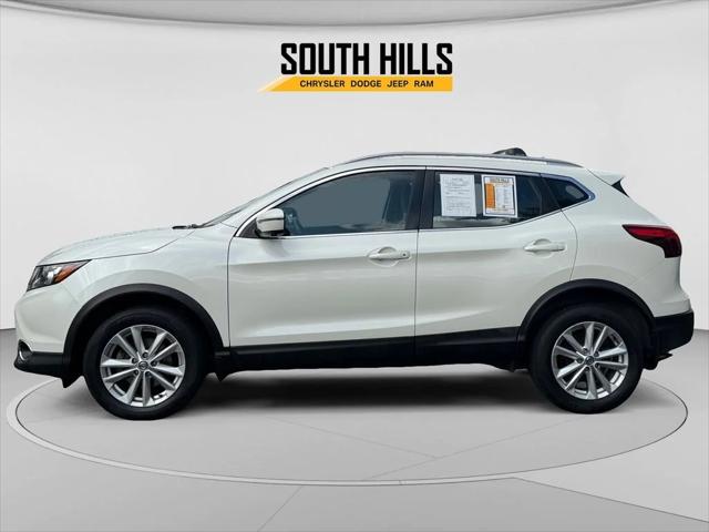 2018 Nissan Rogue Sport SV 2018 Nissan Rogue Sport SV