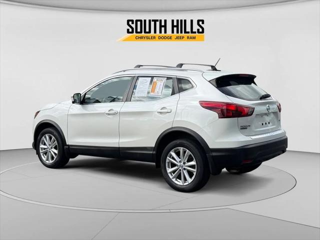 2018 Nissan Rogue Sport SV 2018 Nissan Rogue Sport SV