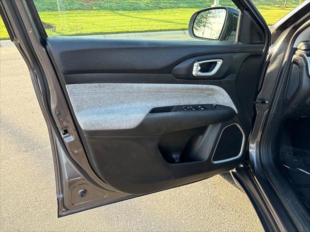 2022 Jeep Compass Latitude FWD