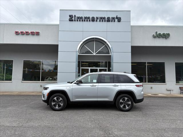 2022 Jeep Grand Cherokee 4xe Limited 4x4 2022 Jeep Grand Cherokee 4xe Limited 4x4