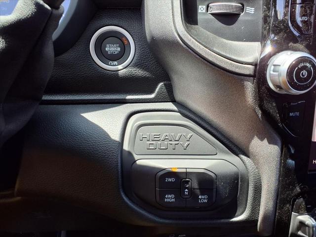 2026 Ram 3500 Tradesman Crew Cab 4x4 8 Box