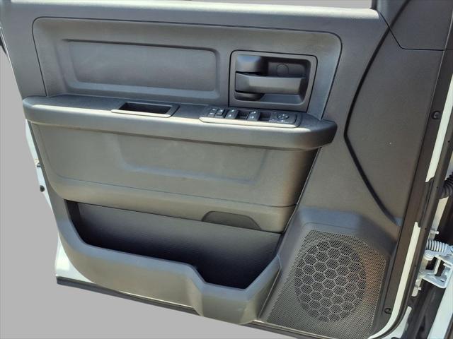 2026 Ram 3500 Tradesman Crew Cab 4x4 8 Box