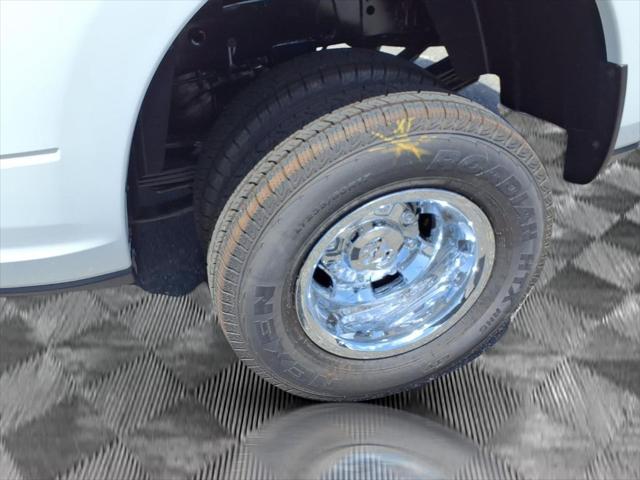 2026 Ram 3500 Tradesman Crew Cab 4x4 8 Box