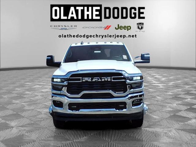 2026 Ram 3500 Tradesman Crew Cab 4x4 8 Box