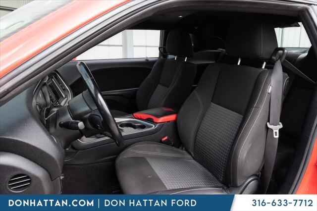 2021 Dodge Challenger SXT