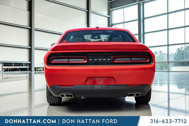 2021 Dodge Challenger SXT