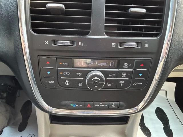 2012 Dodge Grand Caravan Crew