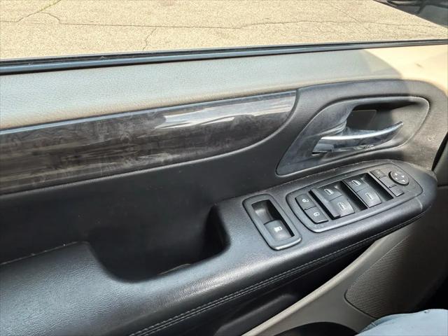 2012 Dodge Grand Caravan Crew