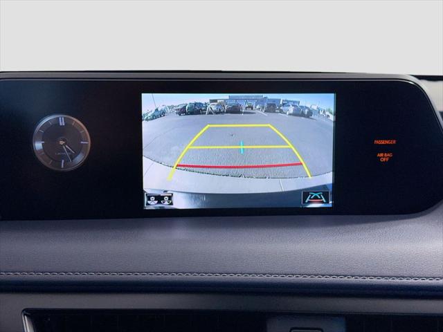 2019 Lexus UX 200 200 Base