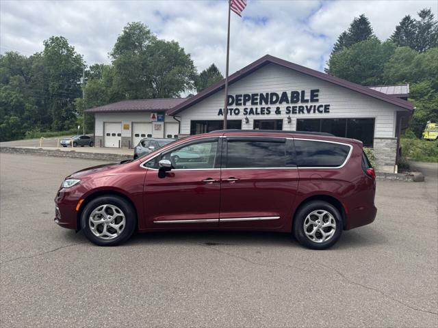 2023 Chrysler Pacifica Limited AWD for sale in Binghamton, NY