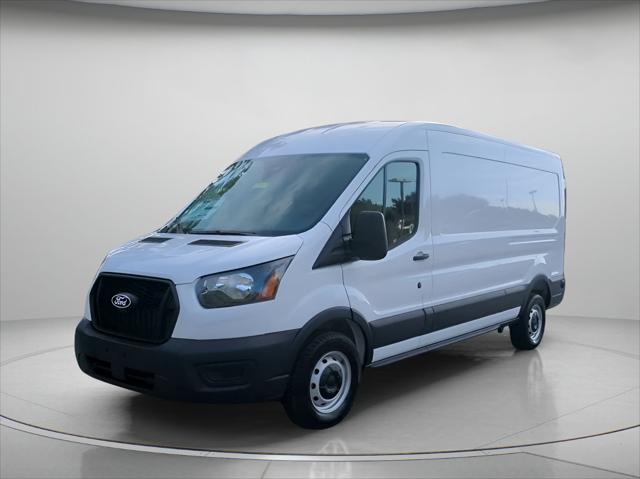 2026 Ford Transit Cargo Van T-250 148 Med Rf 9150 GVWR RWD
