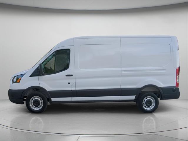 2026 Ford Transit Cargo Van T-250 148 Med Rf 9150 GVWR RWD