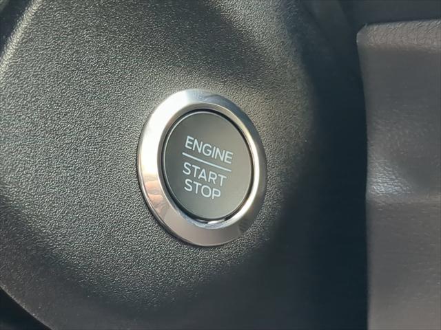 2026 Ford Transit Cargo Van T-250 148 Med Rf 9150 GVWR RWD