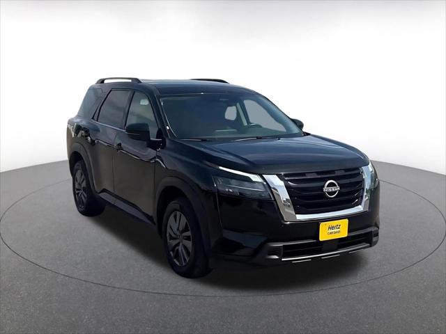 2025 Nissan Pathfinder SV 4WD