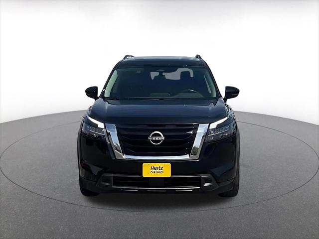 2025 Nissan Pathfinder SV 4WD