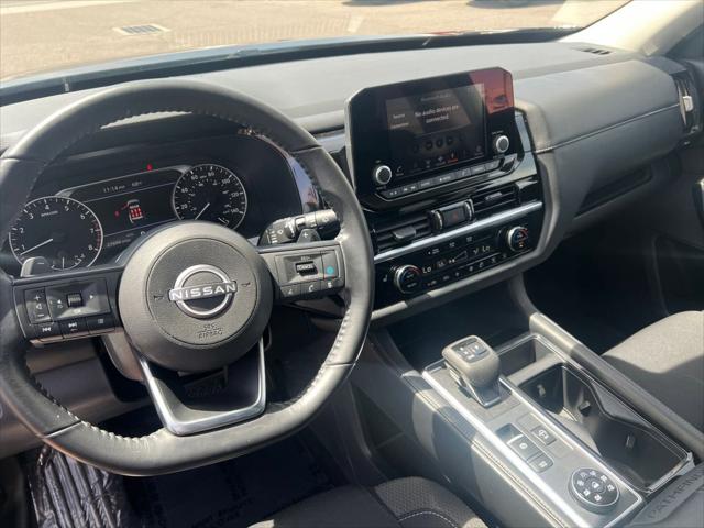 2025 Nissan Pathfinder SV 4WD