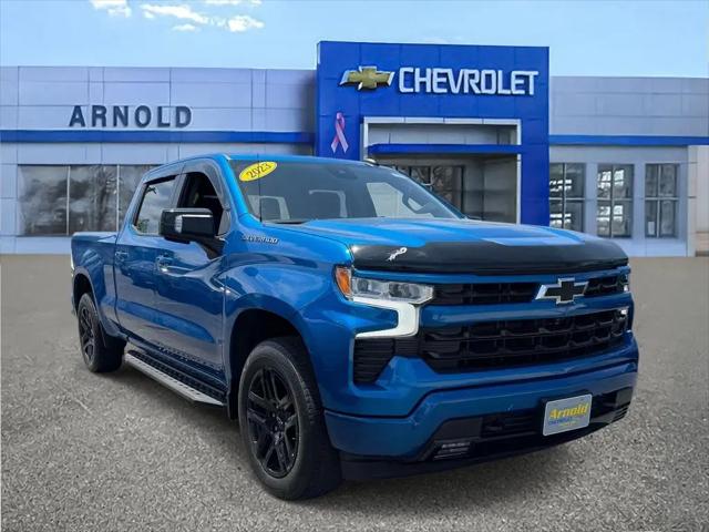 2023 Chevrolet Silverado 1500 4WD Crew Cab Standard Bed RST for sale in West Babylon, NY