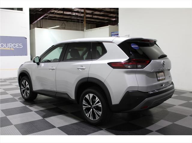 2021 Nissan Rogue SV FWD