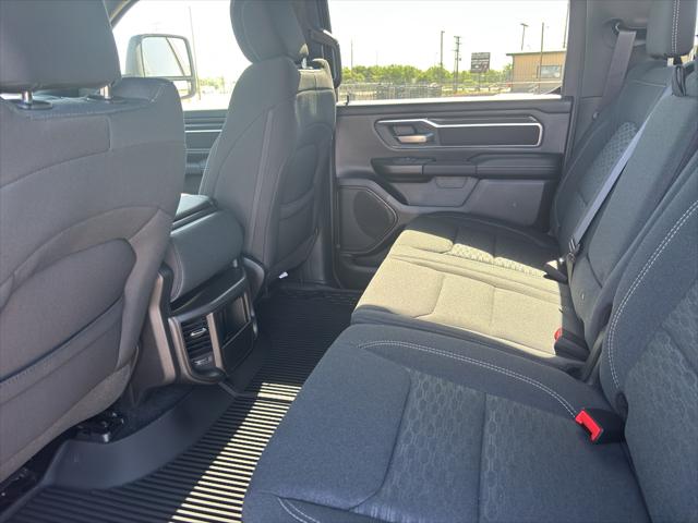 2026 Ram 1500 Big Horn Crew Cab 4x4 64 Box