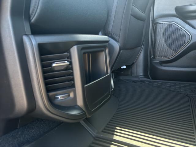 2026 Ram 1500 Big Horn Crew Cab 4x4 64 Box