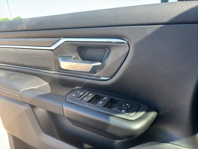 2026 Ram 1500 Big Horn Crew Cab 4x4 64 Box
