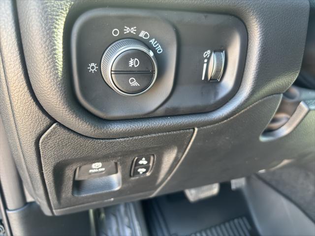 2026 Ram 1500 Big Horn Crew Cab 4x4 64 Box