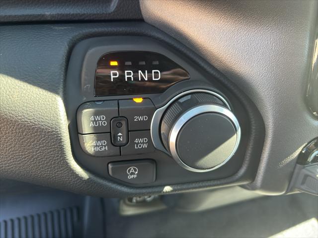 2026 Ram 1500 Big Horn Crew Cab 4x4 64 Box
