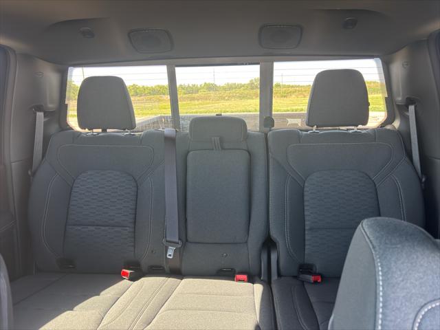 2026 Ram 1500 Big Horn Crew Cab 4x4 64 Box