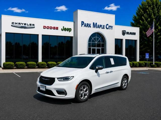 2023 Chrysler Pacifica Limited for sale in Hornell, NY