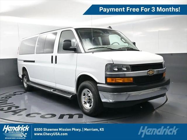 2025 Chevrolet Express Passenger RWD 3500 Extended Wheelbase LT for sale in Merriam, KS