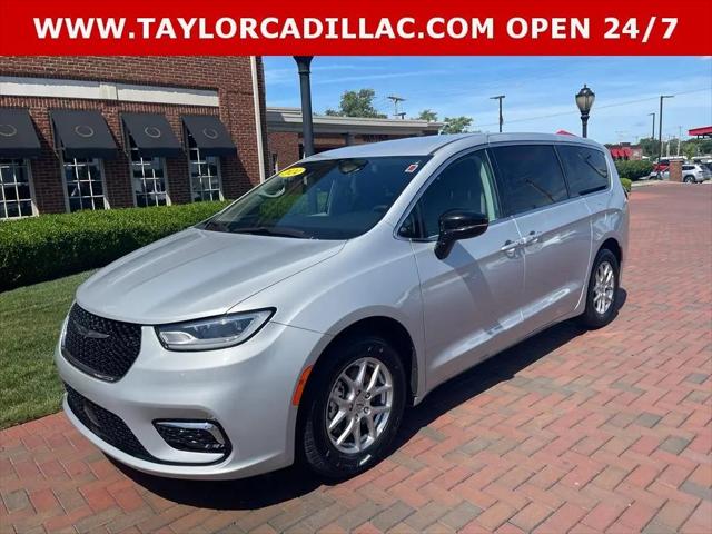 2024 Chrysler Pacifica Touring L for sale in Toledo, OH