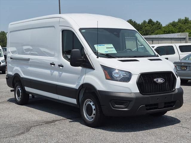 2026 Ford Transit Cargo Van T-250 148 Med Rf 9150 GVWR RWD