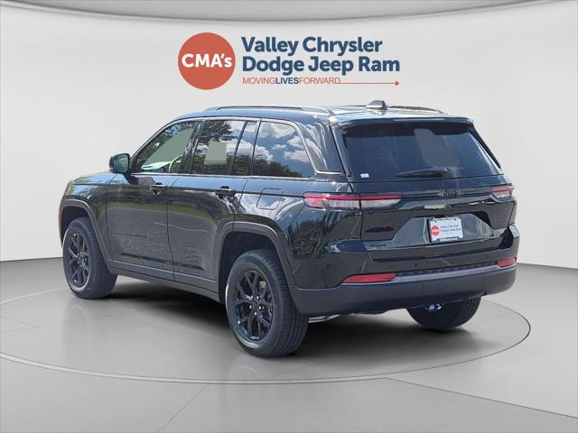 2026 Jeep Grand Cherokee GRAND CHEROKEE LAREDO ALTITUDE 4X4 2026 Jeep Grand Cherokee GRAND CHEROKEE LAREDO ALTITUDE 4X4