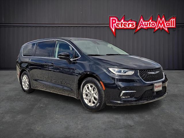 2023 Chrysler Pacifica Touring L for sale in High Point, NC