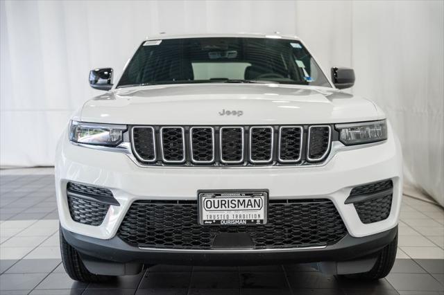 2026 Jeep Grand Cherokee GRAND CHEROKEE LAREDO 4X4 2026 Jeep Grand Cherokee GRAND CHEROKEE LAREDO 4X4