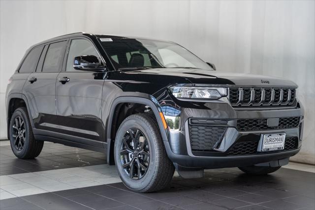 2026 Jeep Grand Cherokee GRAND CHEROKEE LAREDO ALTITUDE 4X4 2026 Jeep Grand Cherokee GRAND CHEROKEE LAREDO ALTITUDE 4X4
