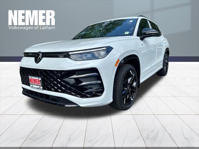 2026 Volkswagen Tiguan SE R-Line Black for sale in Latham, NY