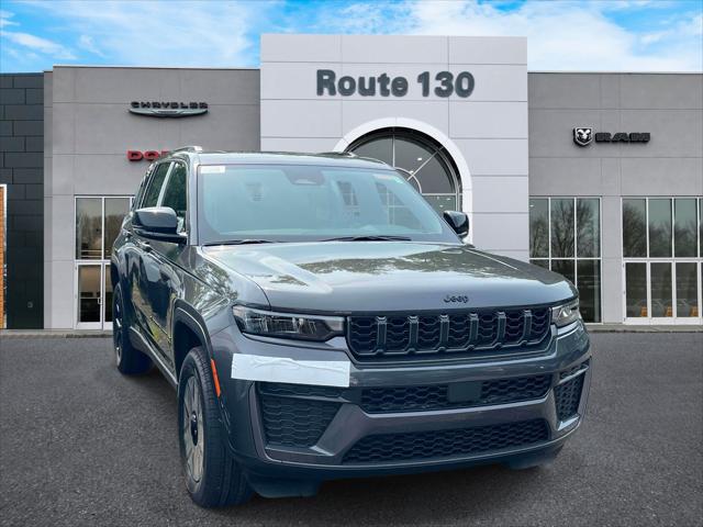 2026 Jeep Grand Cherokee GRAND CHEROKEE LAREDO ALTITUDE 4X4 2026 Jeep Grand Cherokee GRAND CHEROKEE LAREDO ALTITUDE 4X4