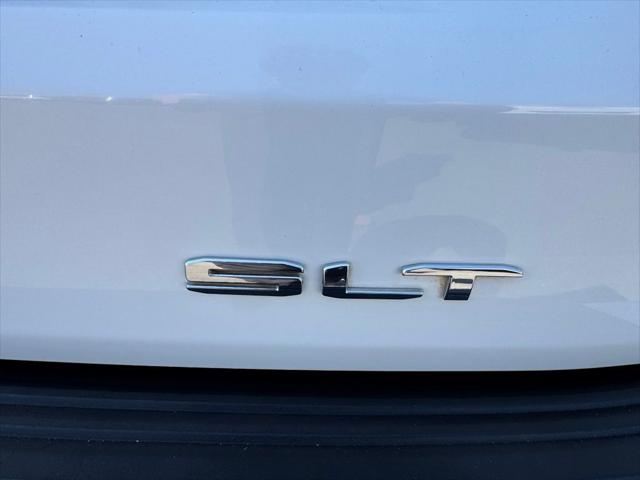 2022 GMC Yukon XL 4WD SLT