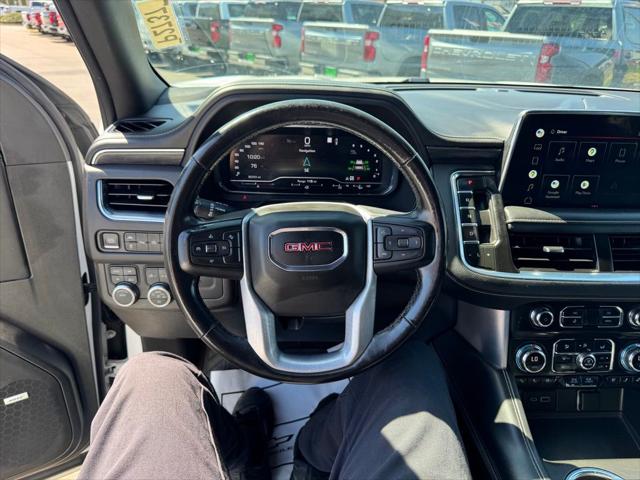 2022 GMC Yukon XL 4WD SLT