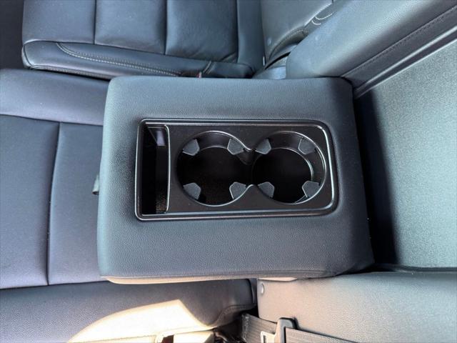 2022 GMC Yukon XL 4WD SLT